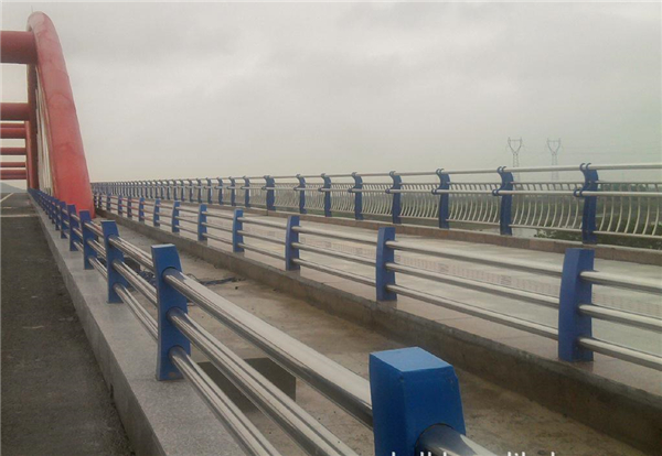郑州不锈钢桥梁防撞栏杆